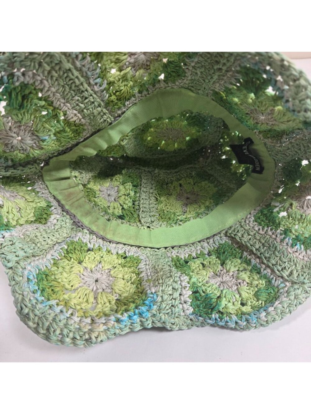 Steve Madden Green Crochet Bucket Hat - Picture 5 of 10